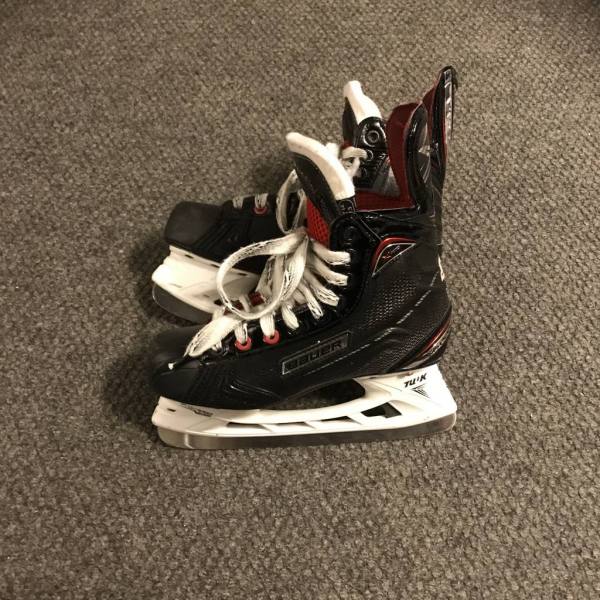 E0DC8A19-15A8-44DE-960A-12DD0EB47A26