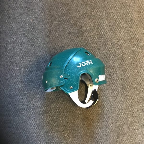 A02D96D9-49A1-47D2-8D4B-5F0BBCED2390